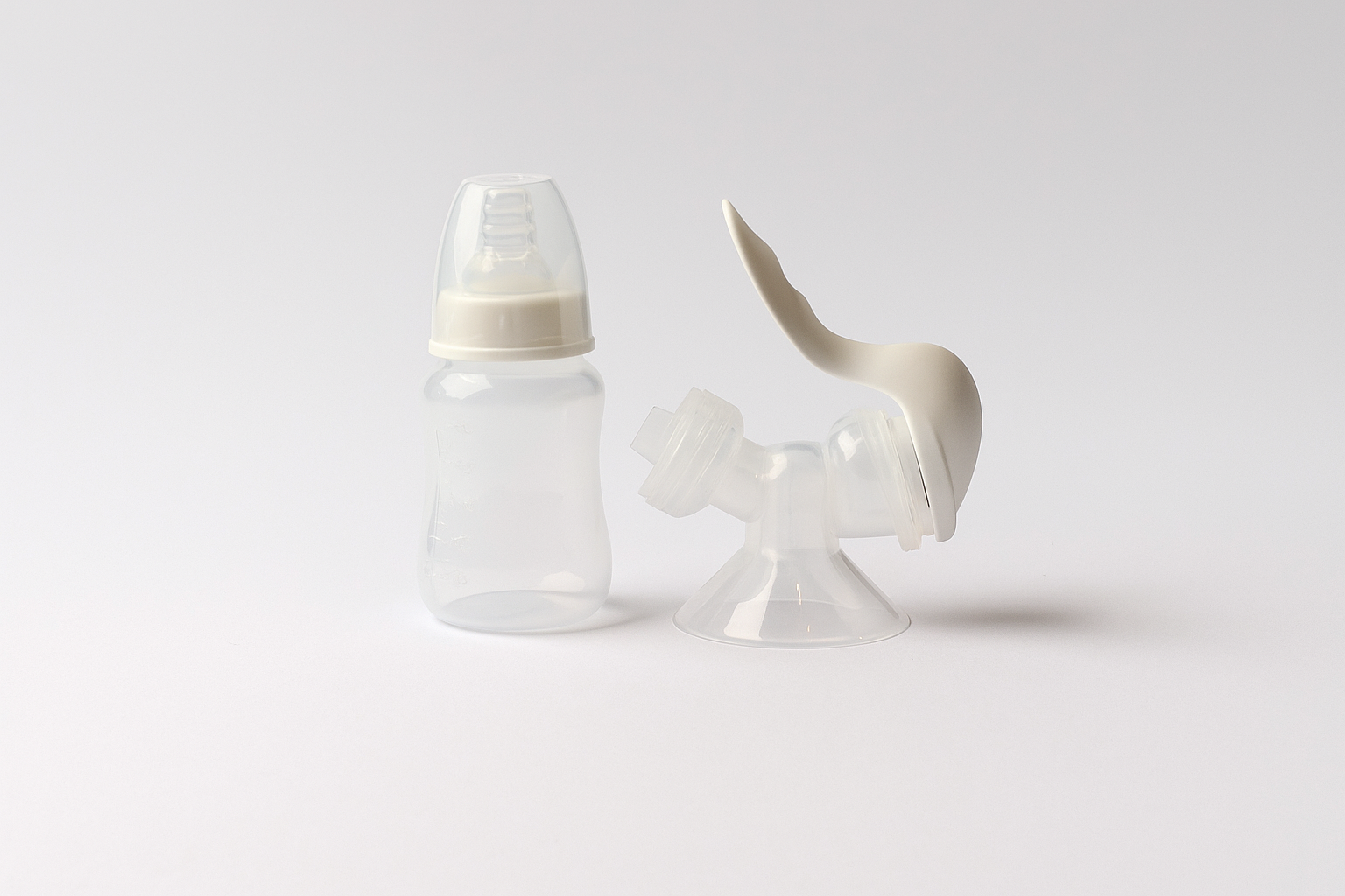 Little Leap Manual Breast Pump - Image 3